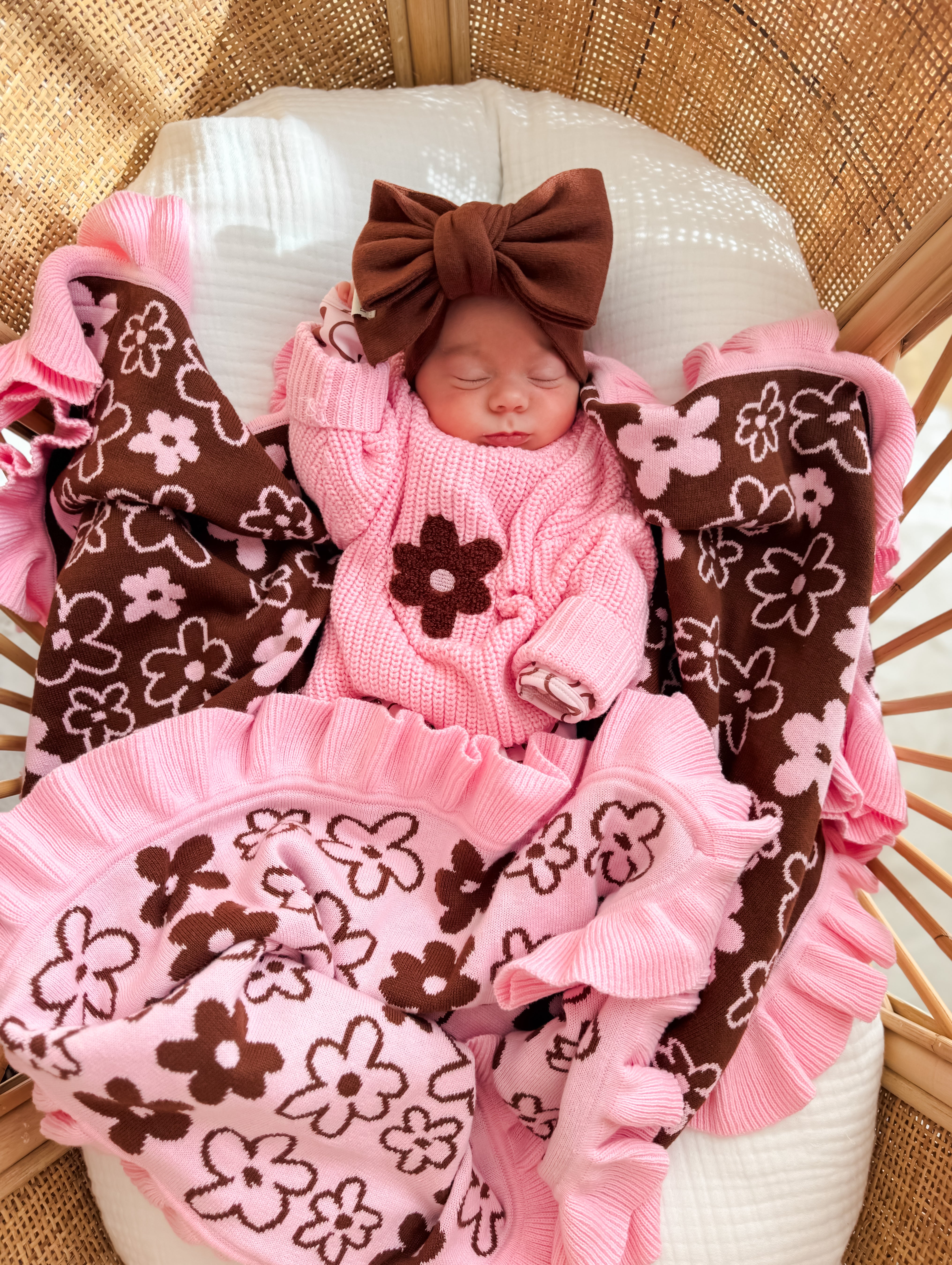 Romy Frill Reversible Blanket - Cocoa & Blossom