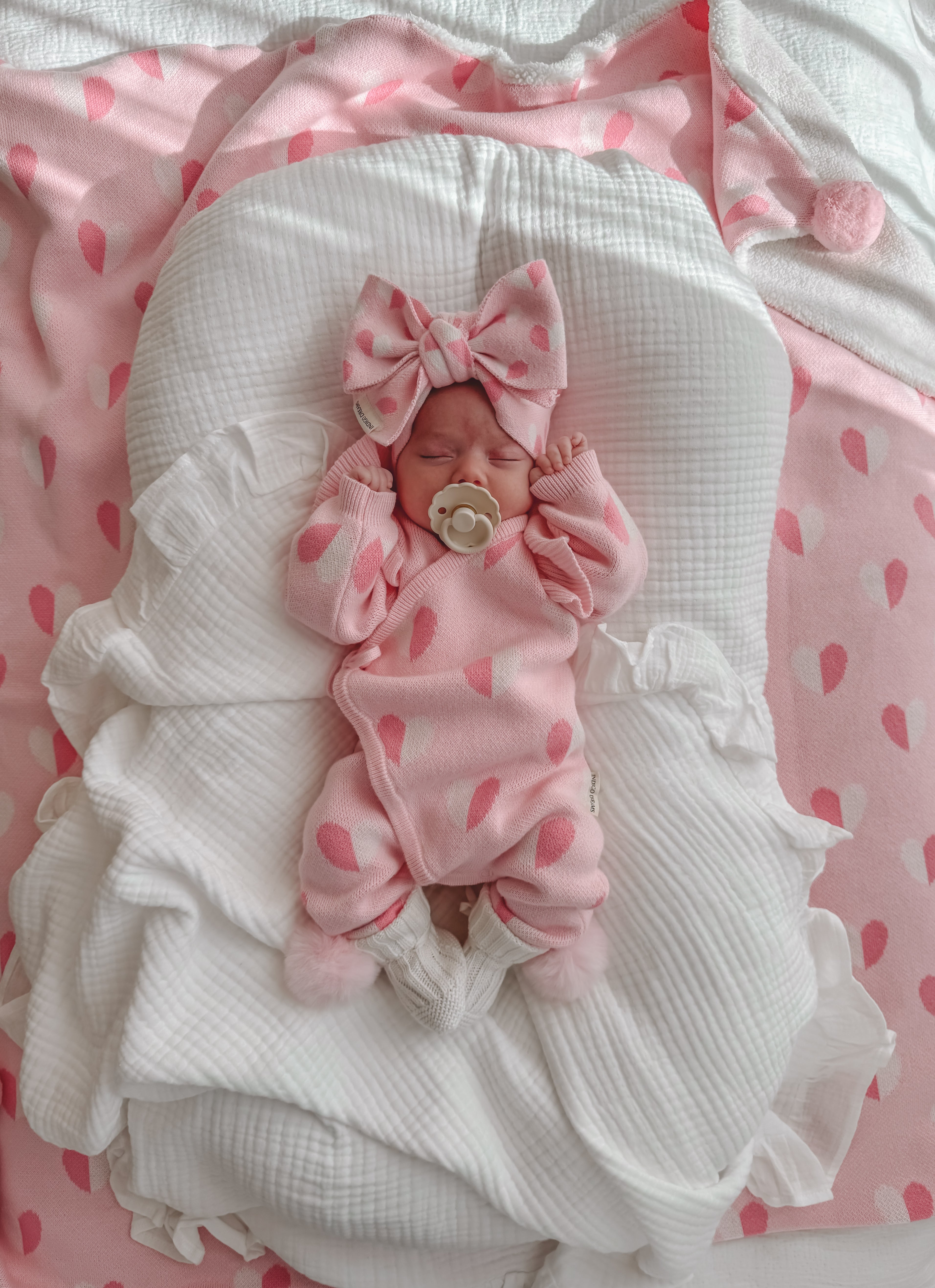 Milk Cotton Frill Blanket