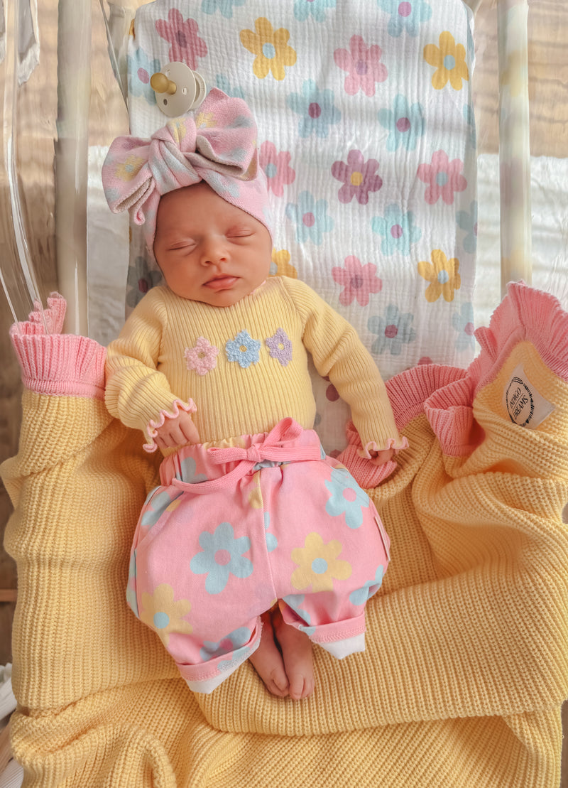 Chunky Frill Lemon Blanket