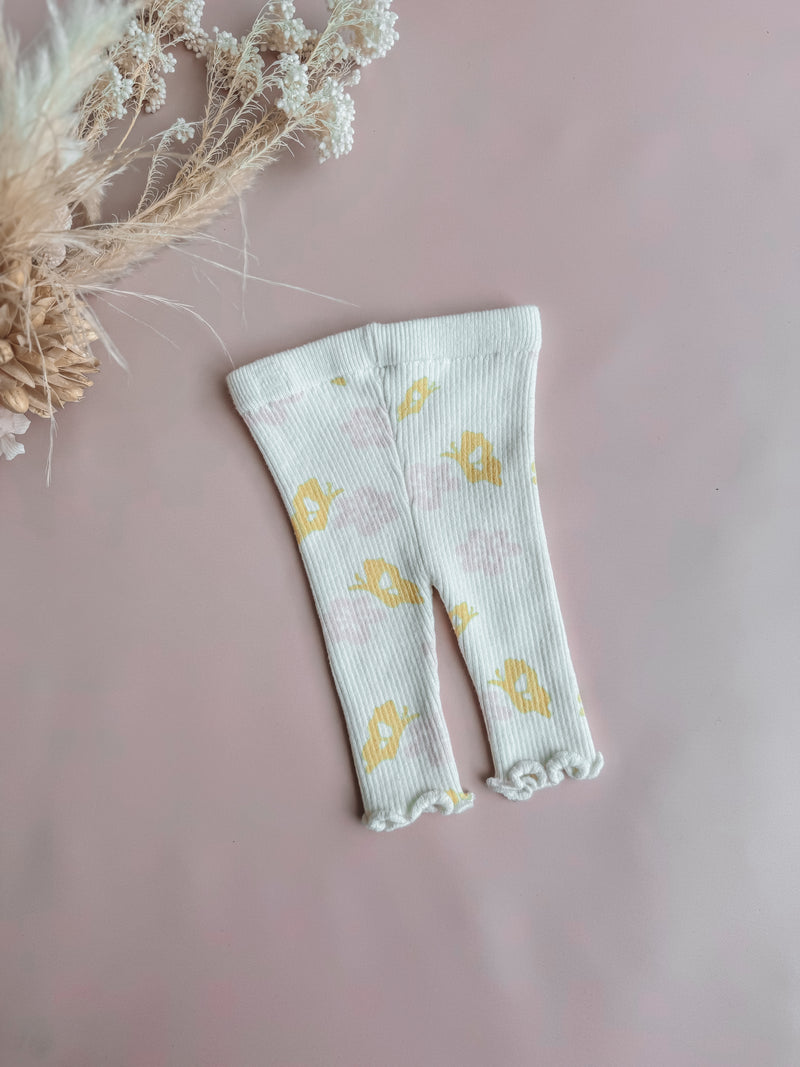 Honey Blossom Frill Knit Leggings