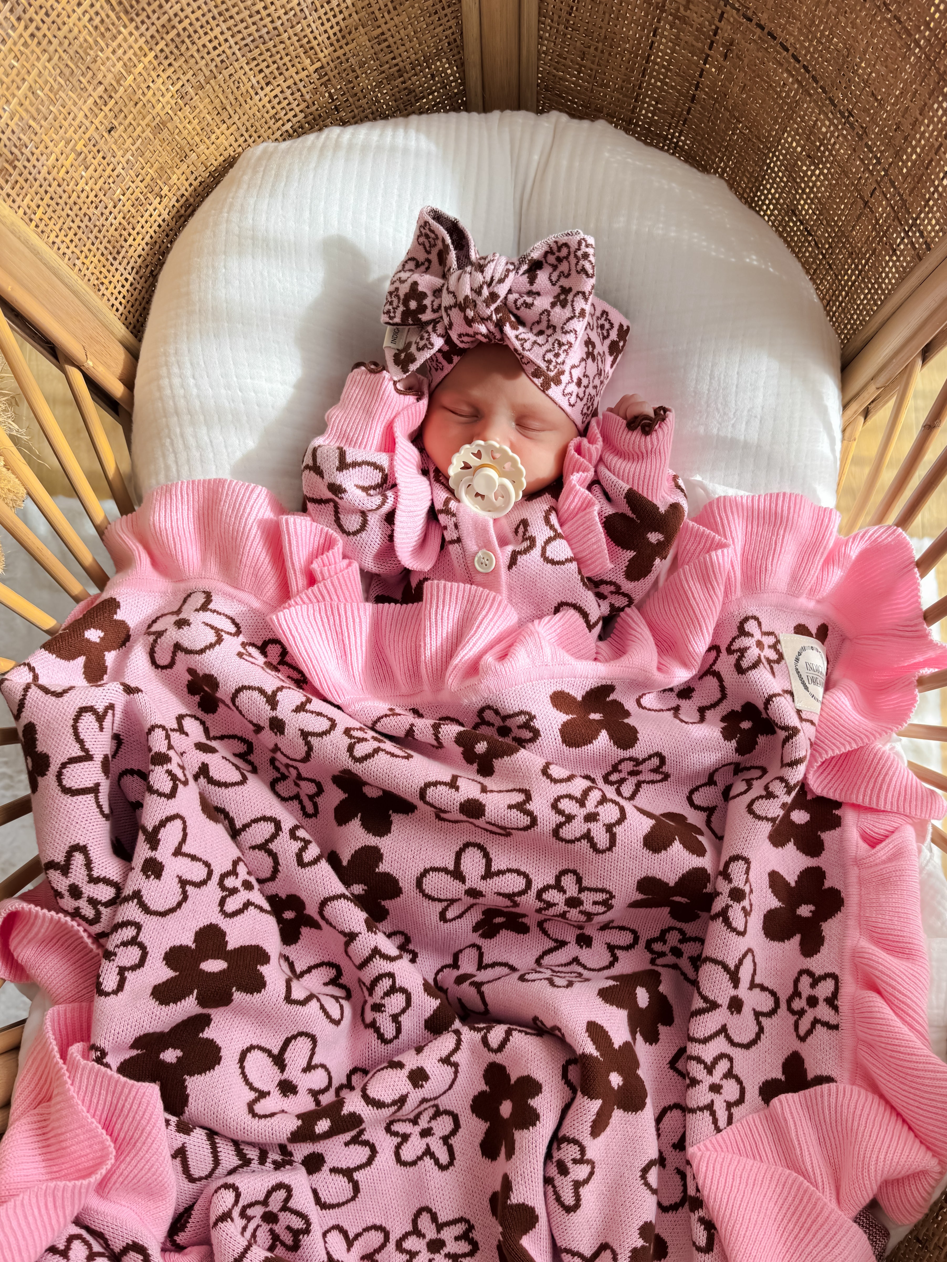 Romy Frill Reversible Blanket - Cocoa & Blossom