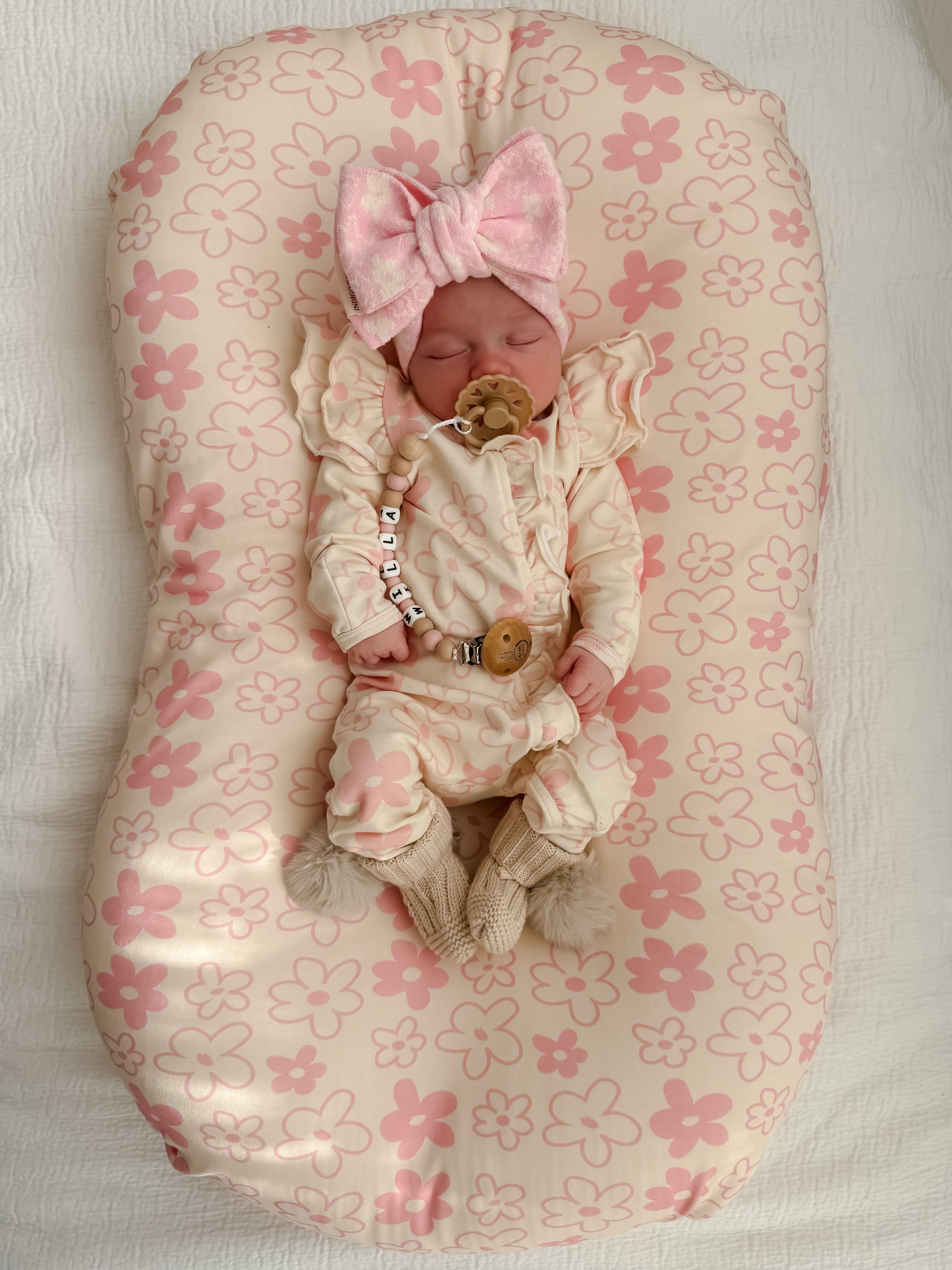 Romy Stretch Swaddle - Marshmallow