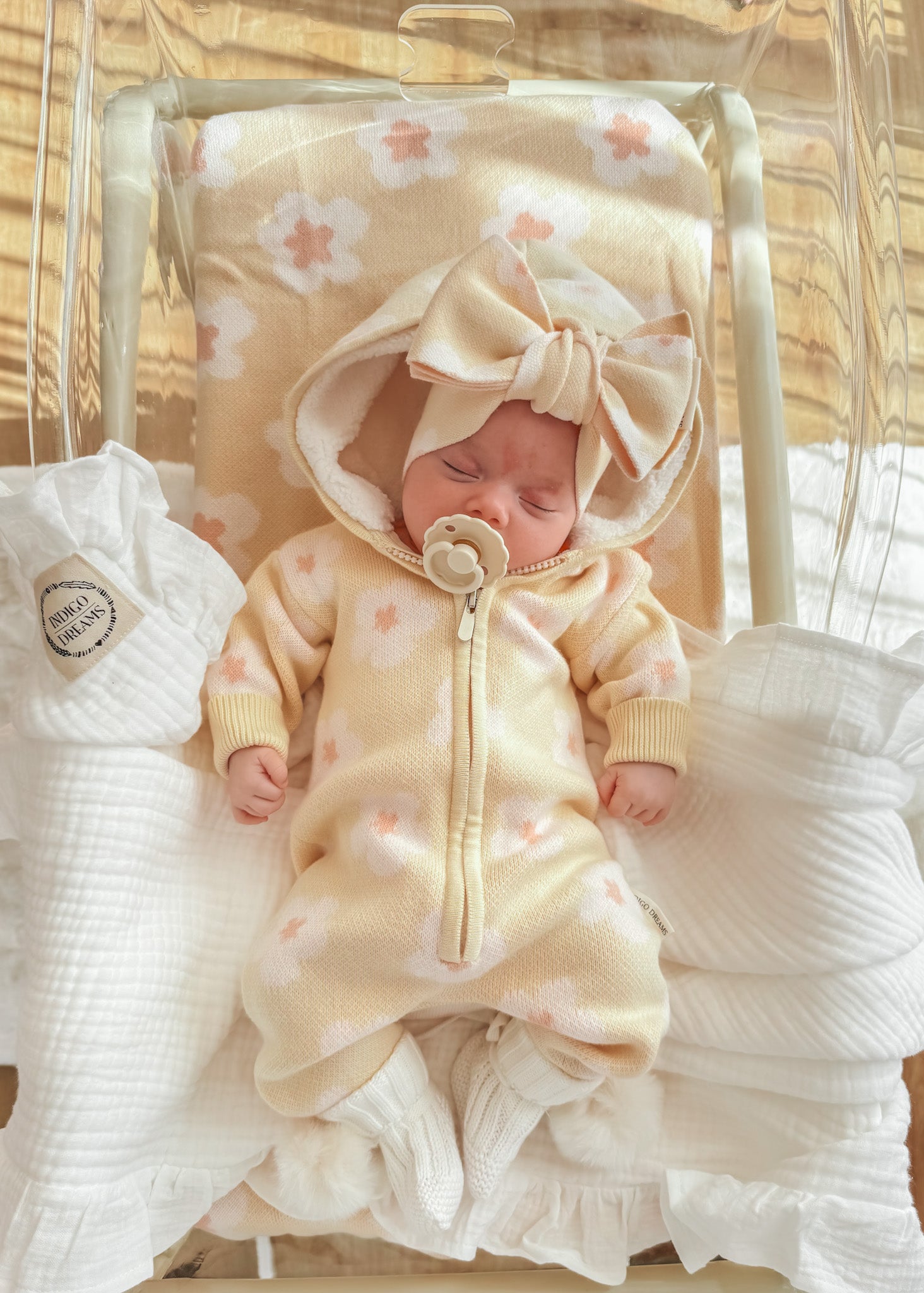 Milk Cotton Frill Blanket