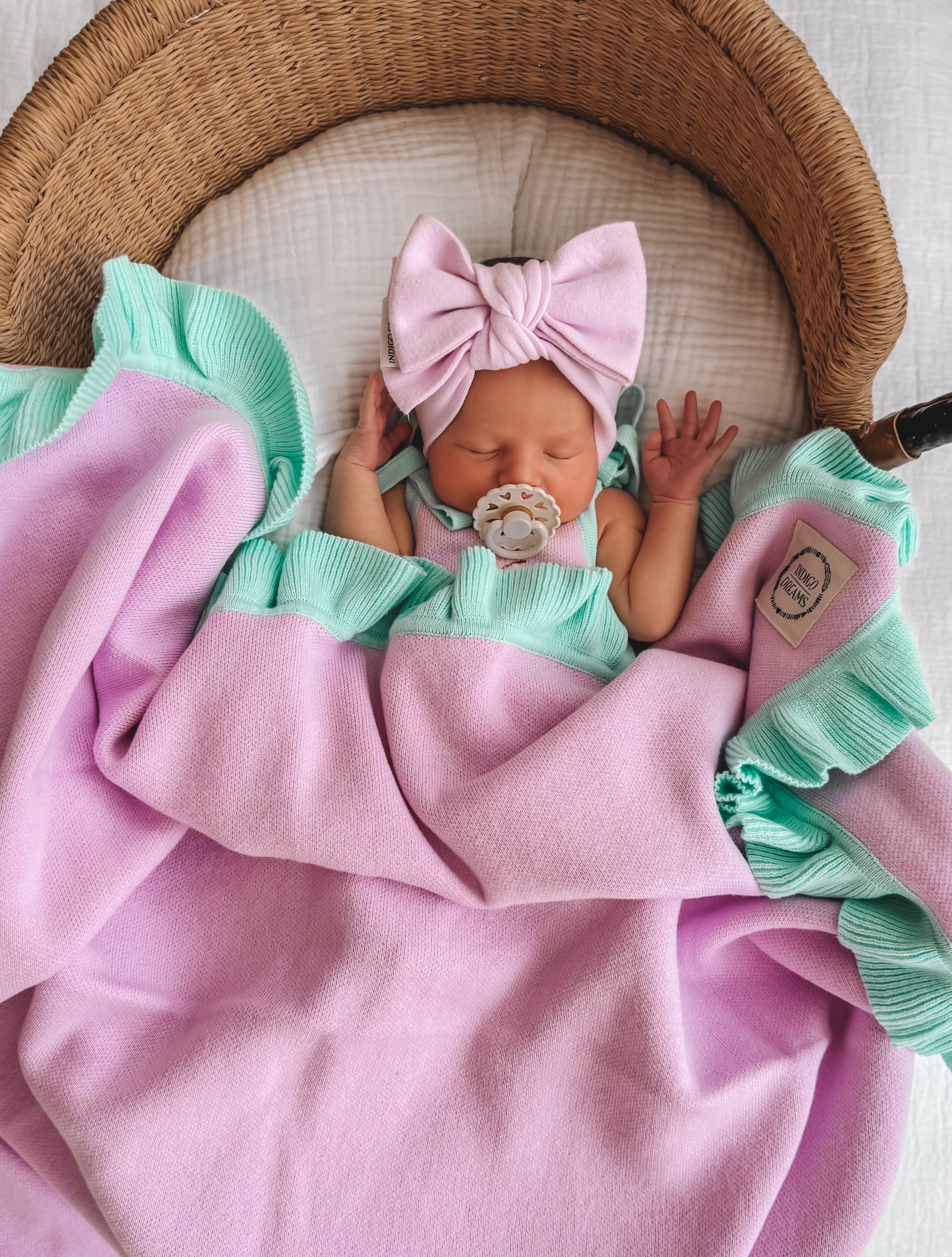 Sonnie Frill Blanket - Orchid