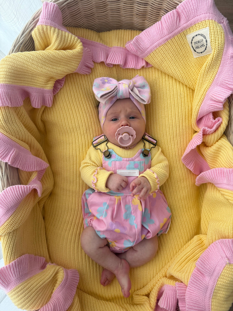 Chunky Frill Lemon Blanket