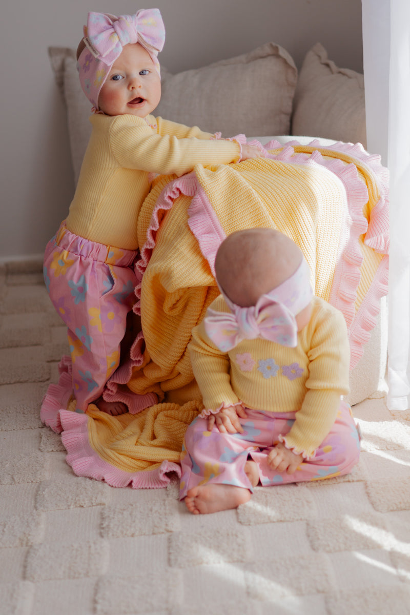 Chunky Frill Lemon Blanket