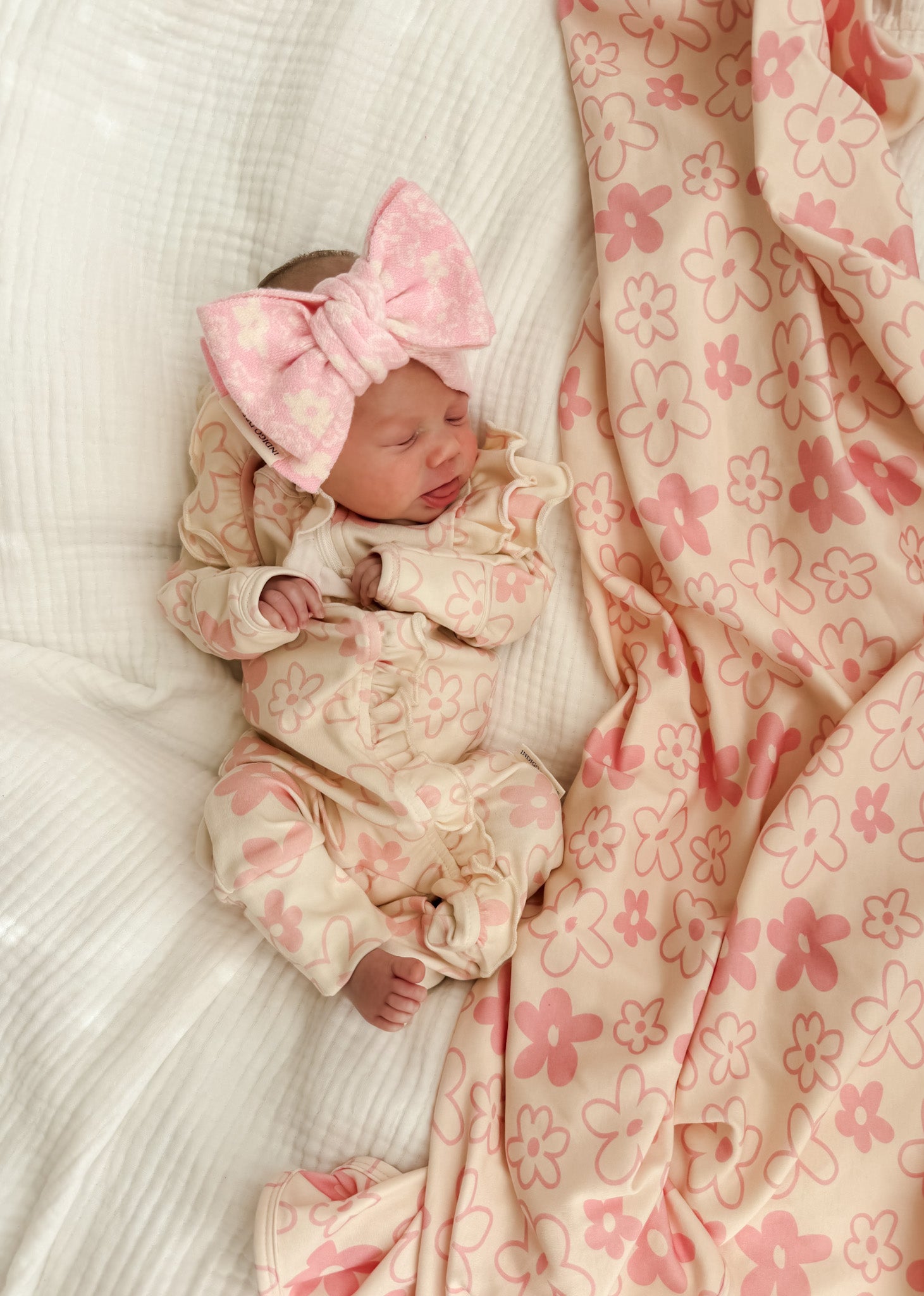 Romy Ruffle Onesie - Marshmallow