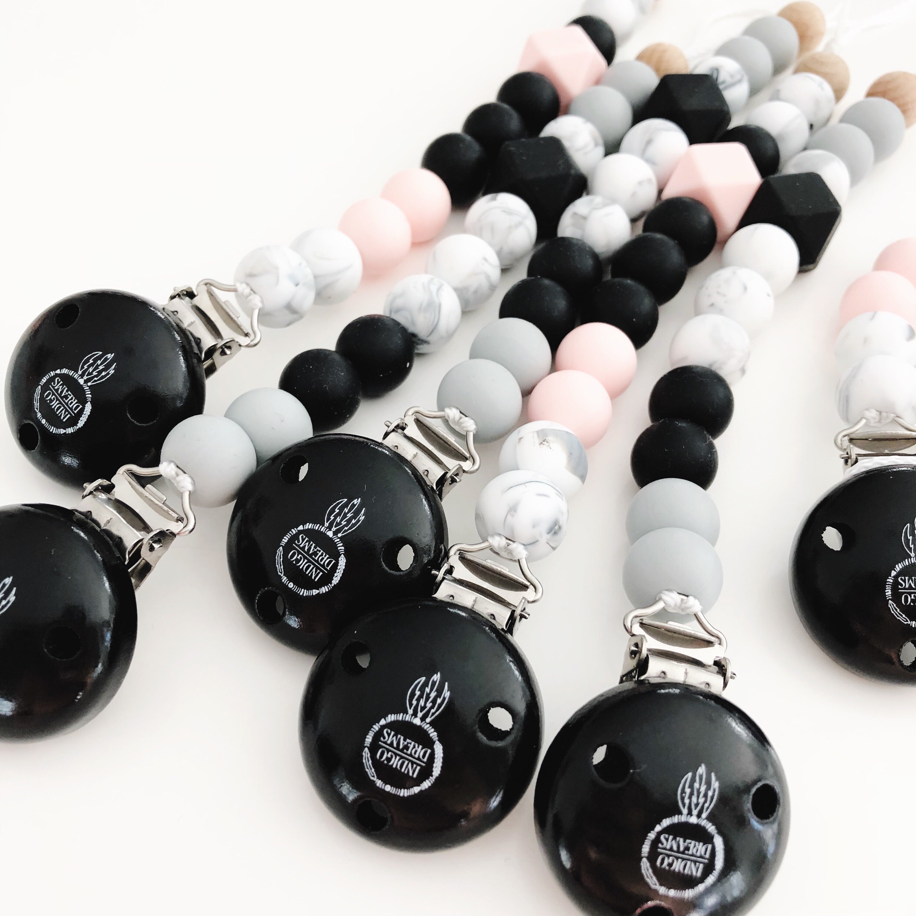 'Winter' Dummy Clips