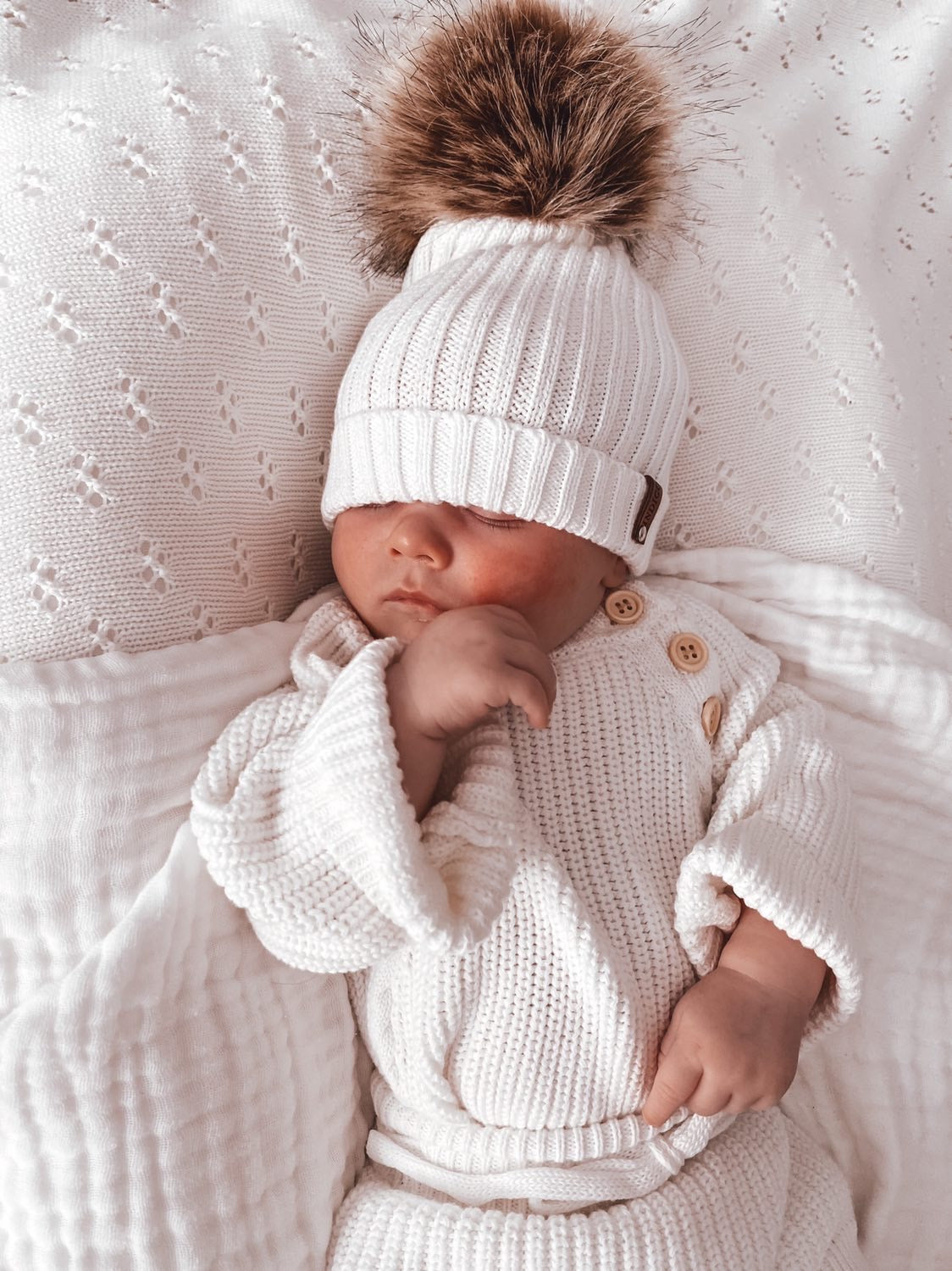 Vanilla Pom Beanie